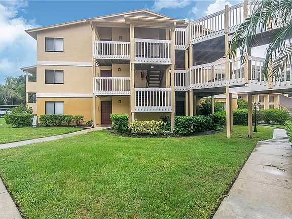 4th image of 1550 S Belcher Rd APT 421