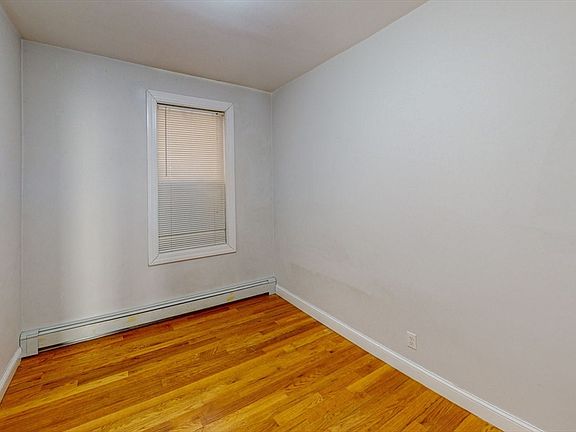 4th image of 67 Marion St #2