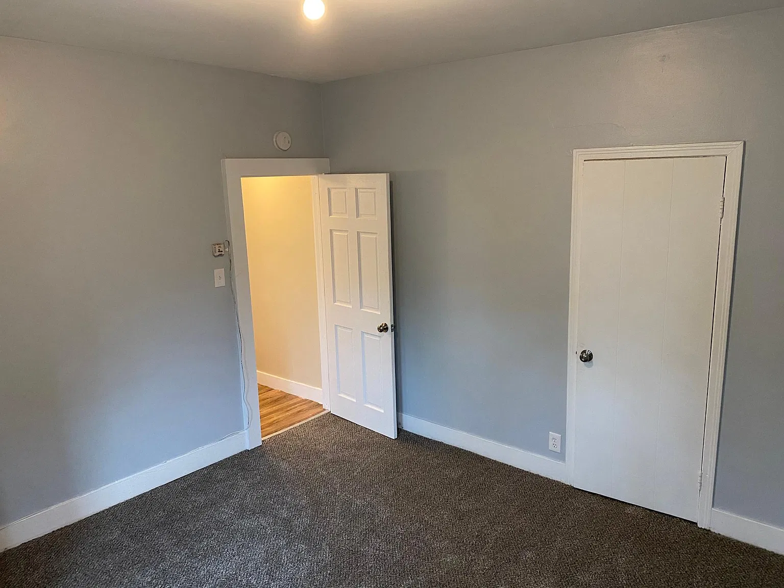 832 Elmwood Ave — Photo 4