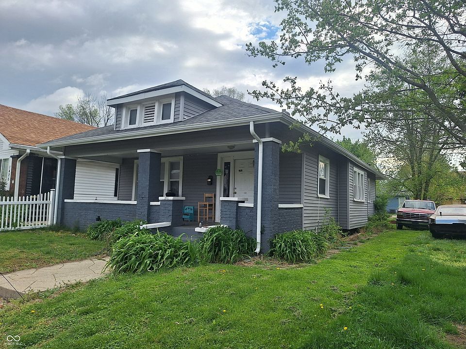 2nd image of 1421 King Ave