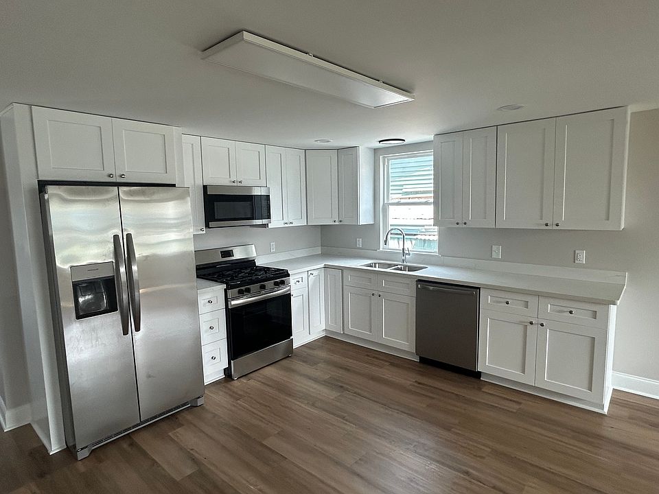 Open kitchen