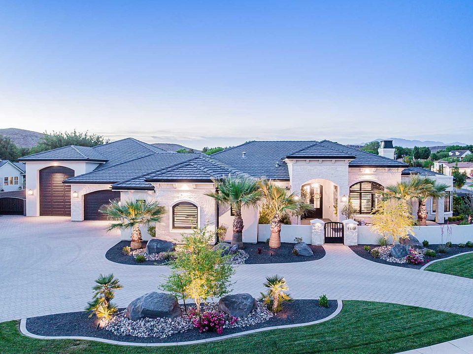 1st image of 1118 W Blackberry Cir