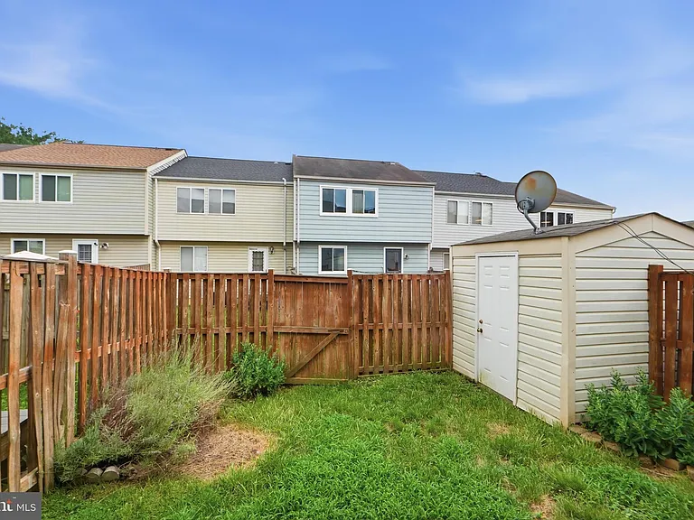 7 Leatherwood Ct — Photo 22