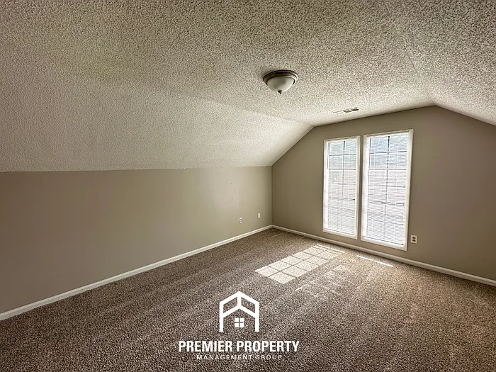 6167 Scarlet Leaf Dr — Photo 17