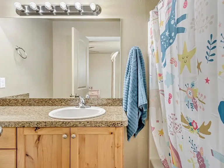 2254 S Baxter Dr — Photo 15