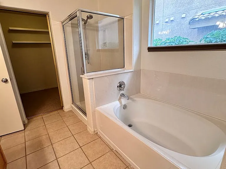 7419 Desert Eagle Rd NE — Photo 14
