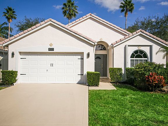 2nd image of 1838 Barnstable Road