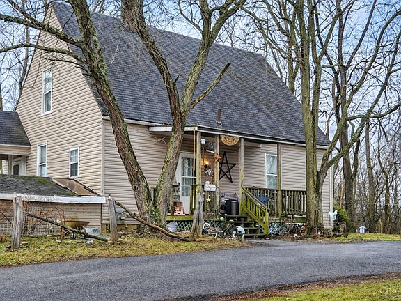 2nd image of 906 South St