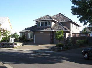 28511 SW Cascade Loop, Wilsonville, OR 97070
