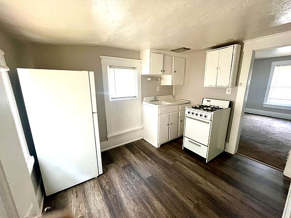 3rd image of 427 Smith Ave NW APT 3