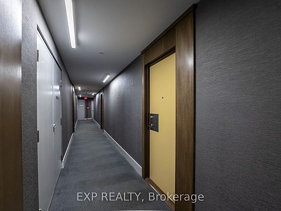 5th image of 199 Richmond St W #303