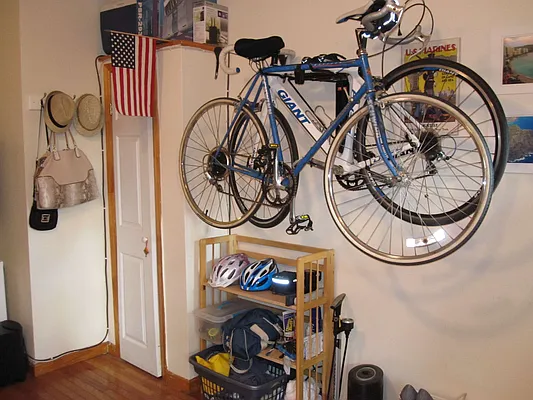 Rented by Standard Living Realty Inc | media 43