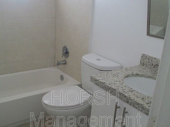 3rd image of 7430 SW 59th Ct Floor 3