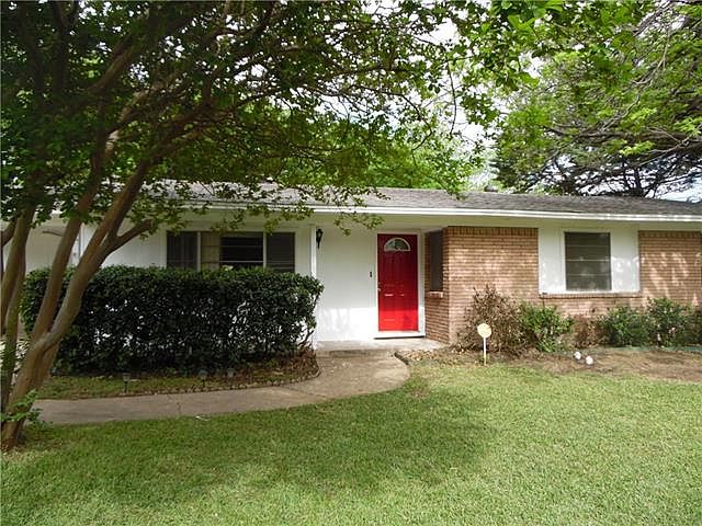 2nd image of 2334 Monteleon Rd