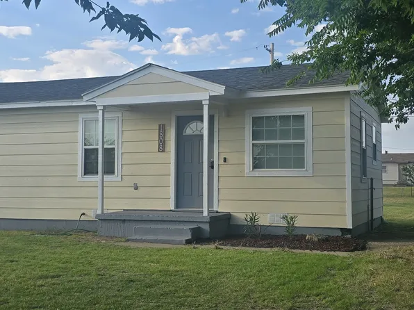 1808 Charles Whitlow Ave, Lawton, OK 73501