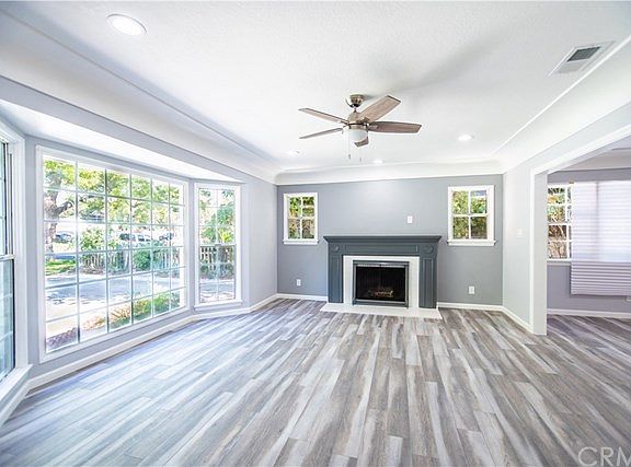 5th image of 817 W Marshall Blvd