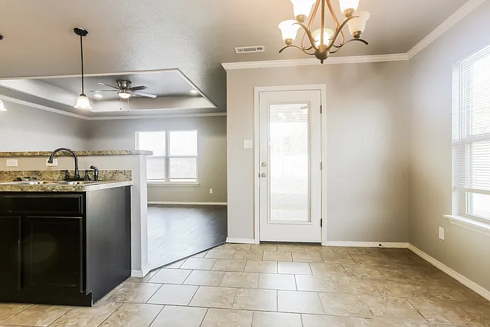 1320 Canna Ct — Photo 4