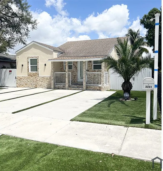 3261 NW 52nd St #1