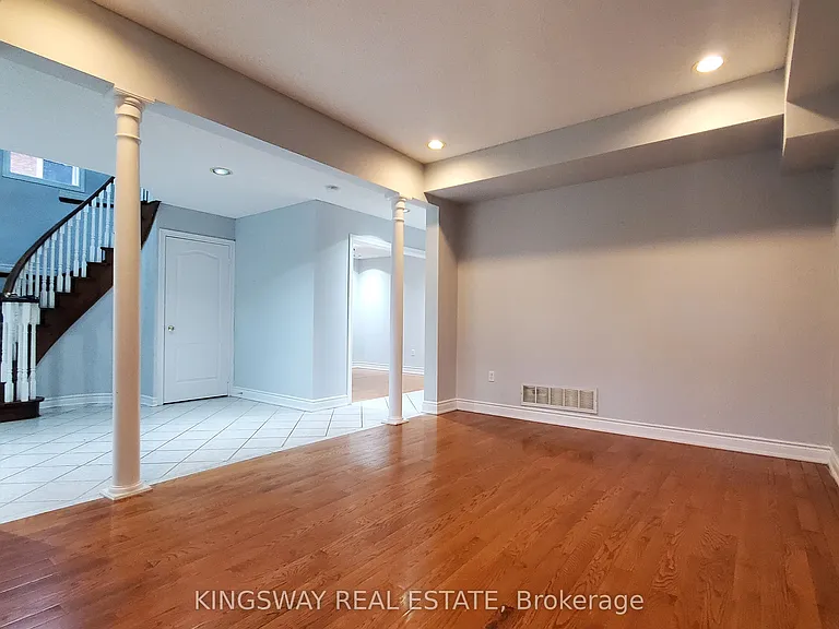 134 Fernforest Dr #MAIN — Photo 7