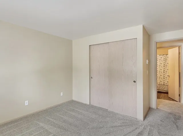 Maple Park Apartments — Photo 4