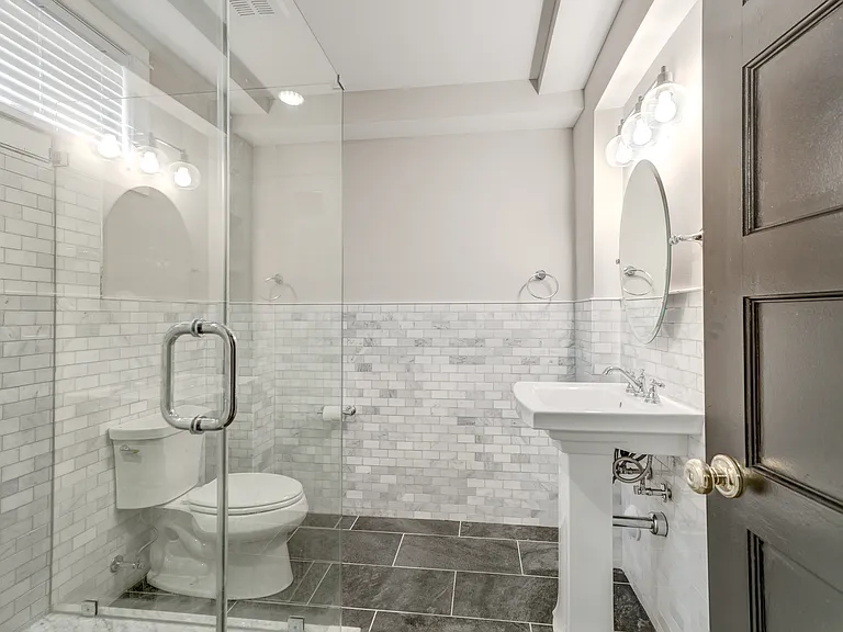 425 N Arthur Ashe Blvd #2B — Photo 11
