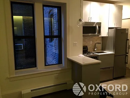 Rented by Oxford Property Group | media 8