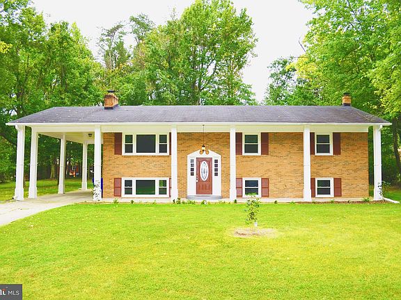 2nd image of 11209 Carroll Dr