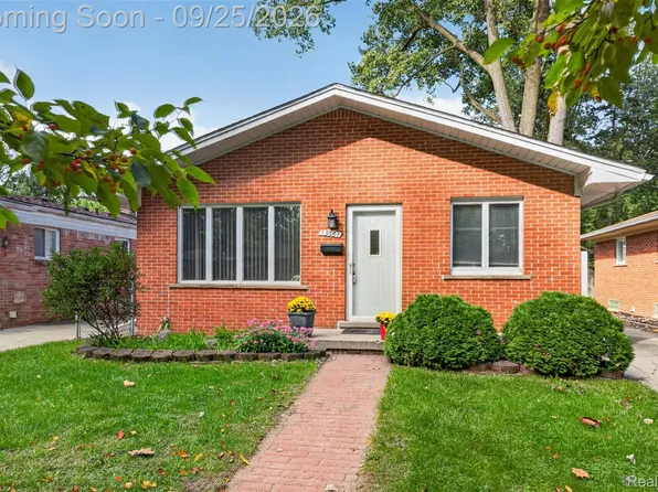 19361 Saint Francis St, Livonia, MI 48152