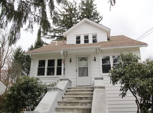 128 Coram Rd, Shelton, CT 06484