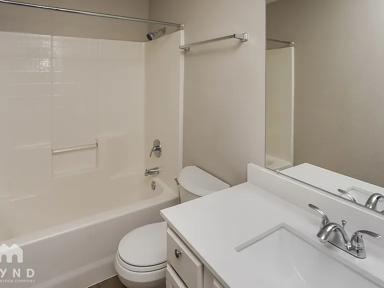 4725 Orchard Ridge Dr — Photo 15