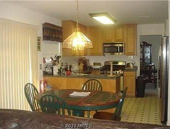 4th image of 5759 Rhode Island Dr
