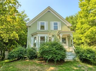 14 Brookline St, Pepperell, MA 01463