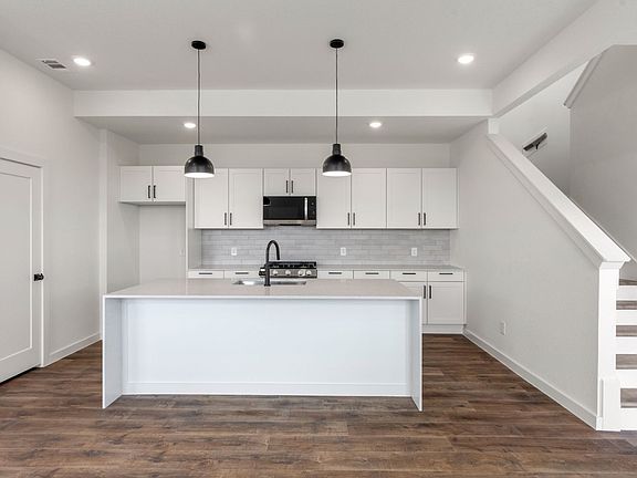 4th image of 1864 N Dry Cherry Ln
