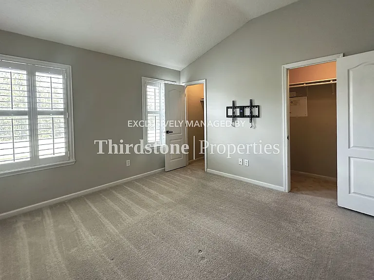 6131 Bartram Village Dr — Photo 9