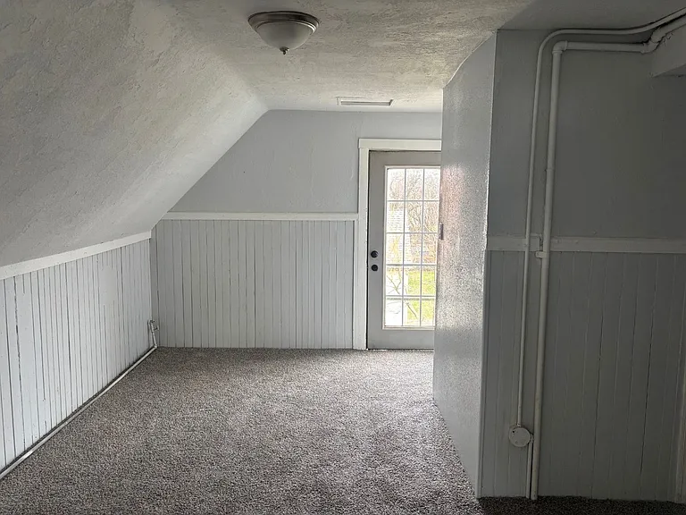1345 Addison Rd — Photo 35