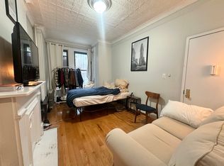 716 Sackett St APT 1R, Brooklyn, NY 11217