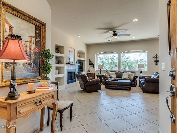 3rd image of 10603 S Cave Primrose Ct