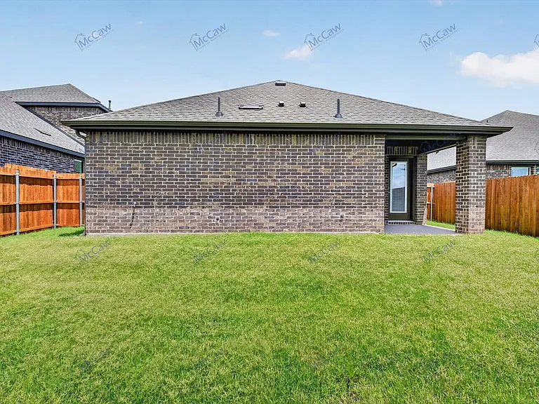 1209 Hopes Lake Dr — Photo 17