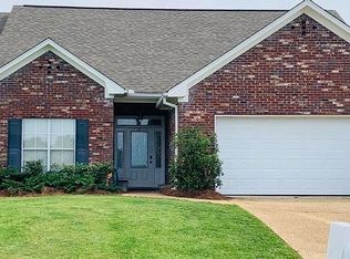 111 Laurel Park Pl, Pearl, MS