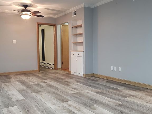 2nd image of 4526 W Van Beck Ave