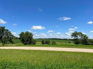 8 Galena Golf View Ests, Galena, IL 61036