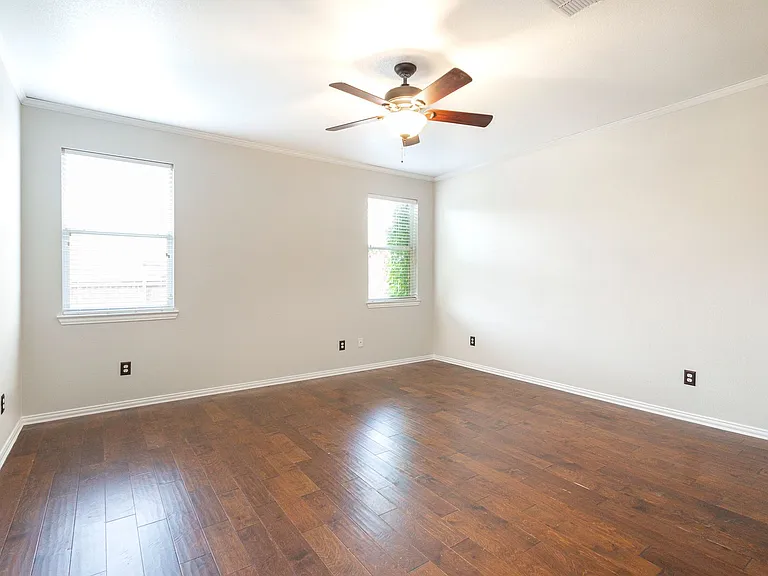 1509 Heron Dr — Photo 24