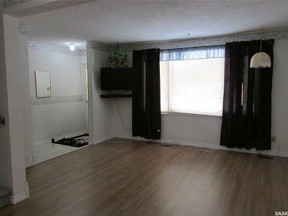 4th image of 1310 Brown St