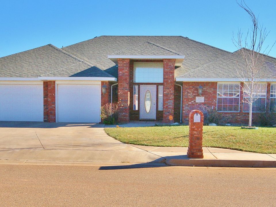 1st image of 813 Chase Meadow Ln