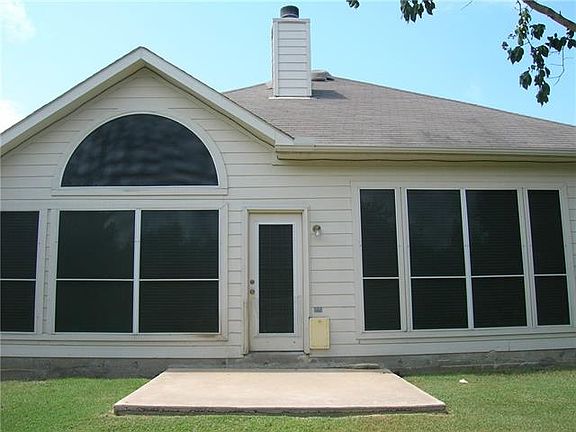 2nd image of 7706 Vista Creek Ln