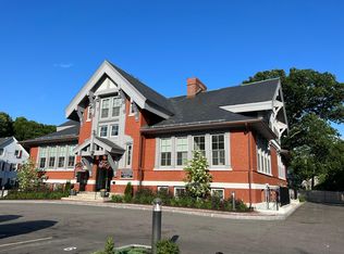10 Congress St #102, Amesbury, MA 01913