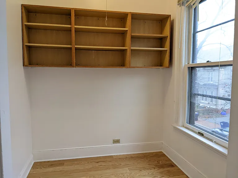 51 Dana St #2 — Photo 7