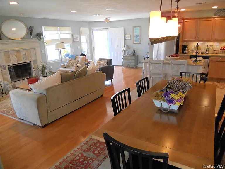 601 Willow Pond Dr — Photo 8