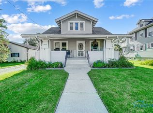 310 Garnsey Ave, Metamora, OH 43540
