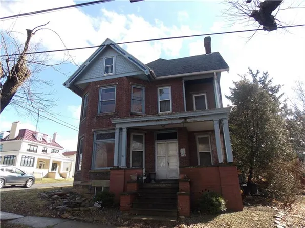 120 Saint Clair Cir, Ligonier, PA 15658